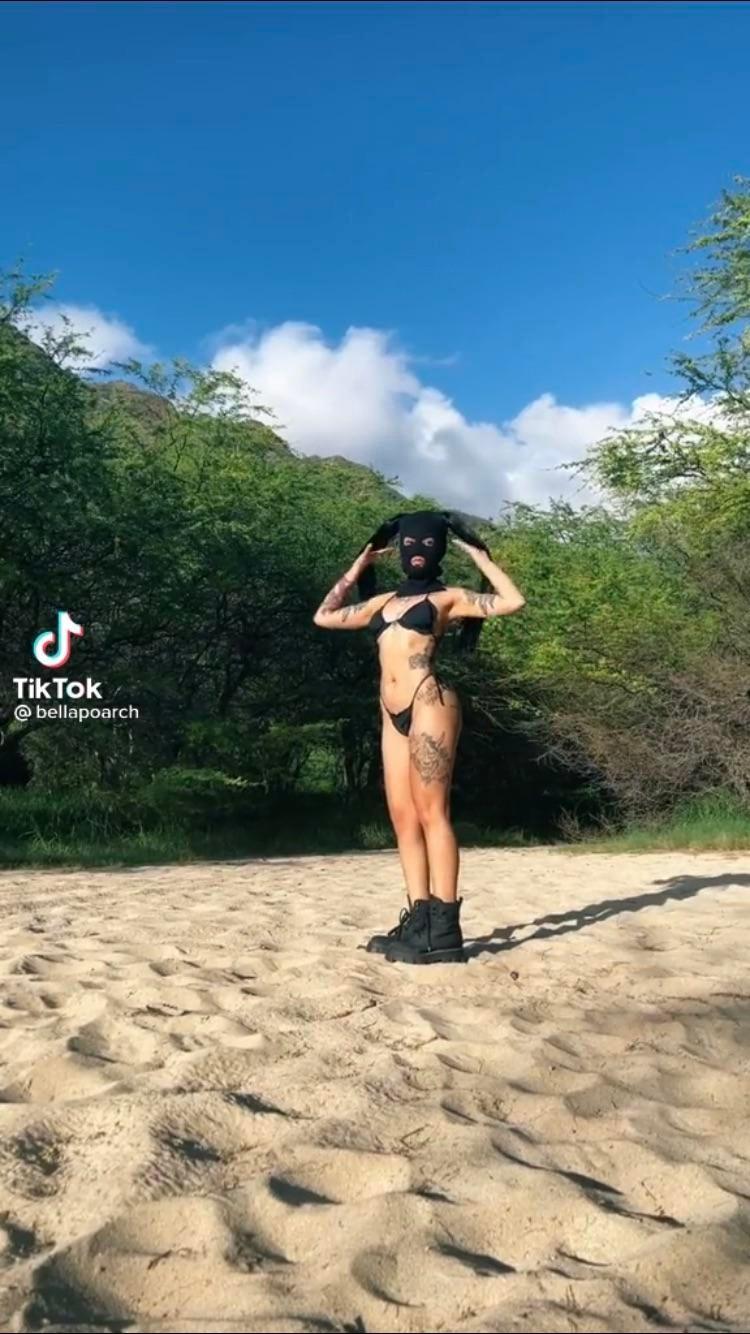 Bella Poarch Bikini Beach Mask Photoshoot Set Leaked Thotslife