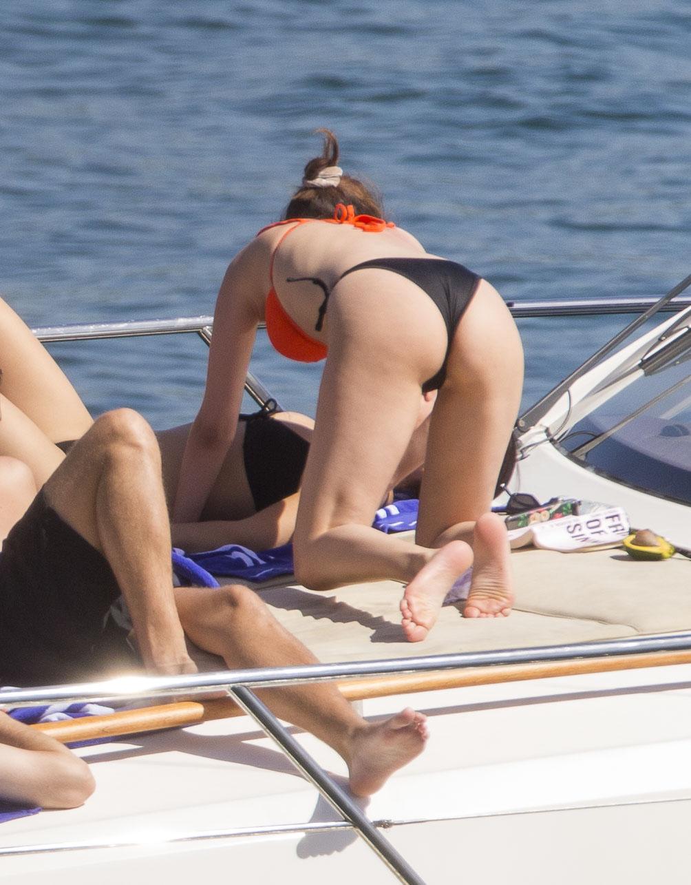 Selena Gomez Thong Bikini On Boat Set Leaked | Thotslife.com