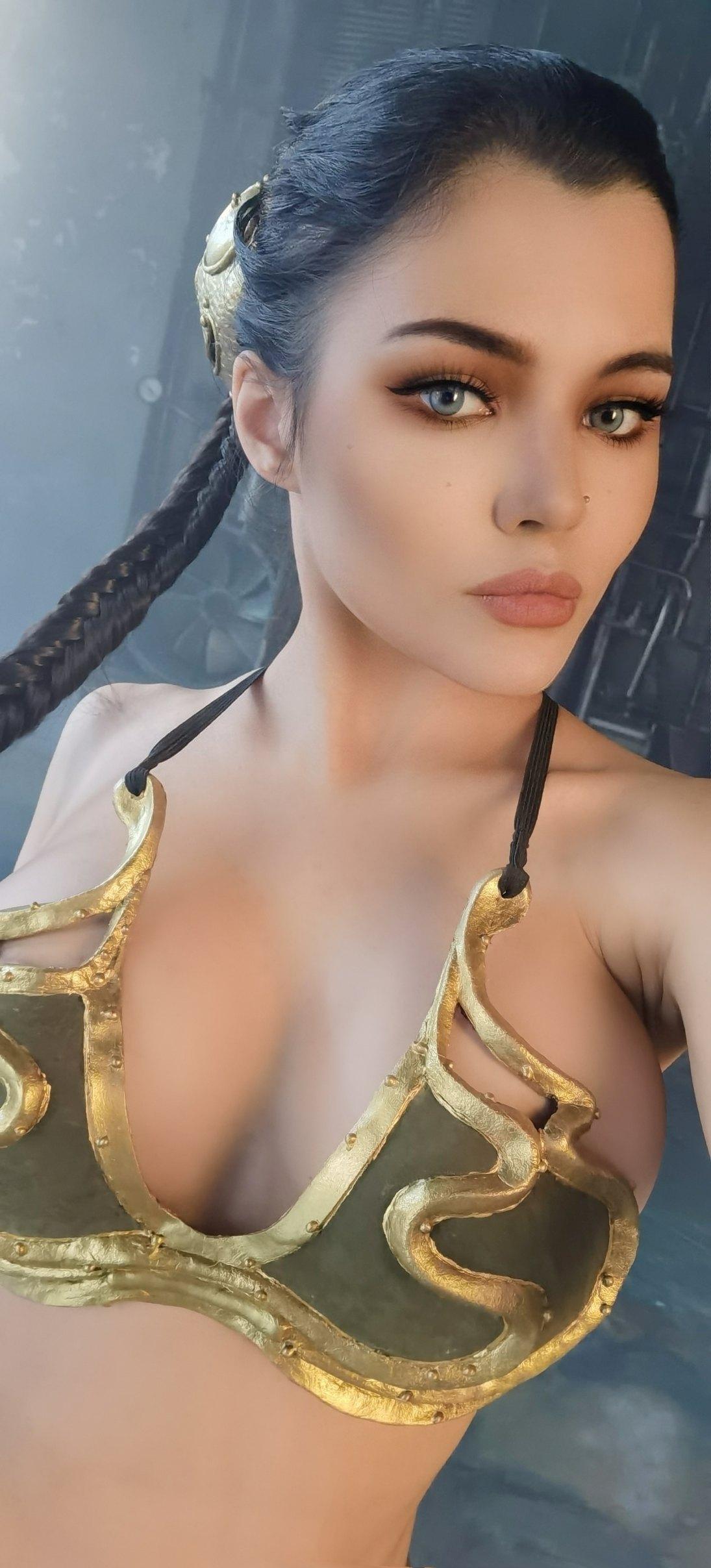 Kalinka Fox Nude Princess Leia Cosplay Leaked 12