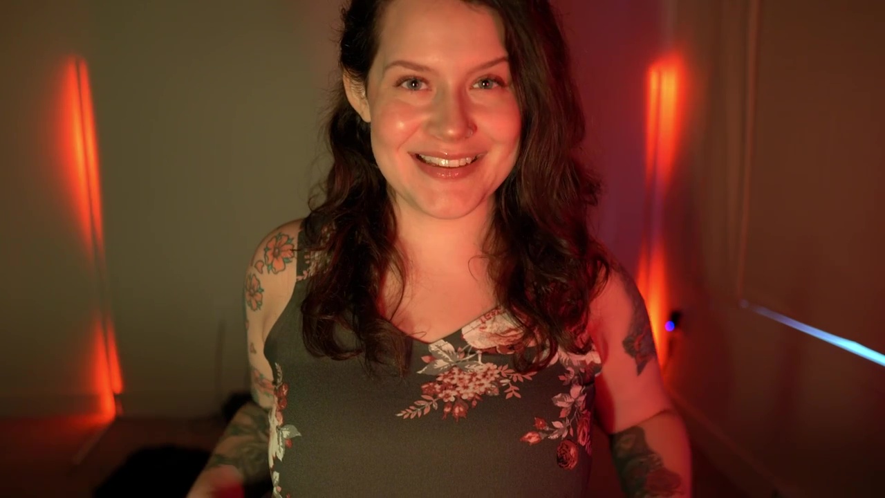 Little Clover Whispers Patreon ASMR Kissing Booth Roleplay Video Thotfans