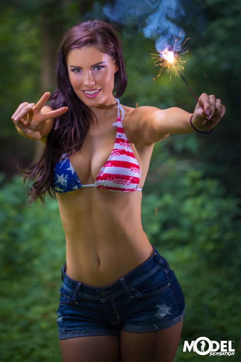 Erin-Olash-July-Bikini-Photoshoot-Leaked-39.jpg