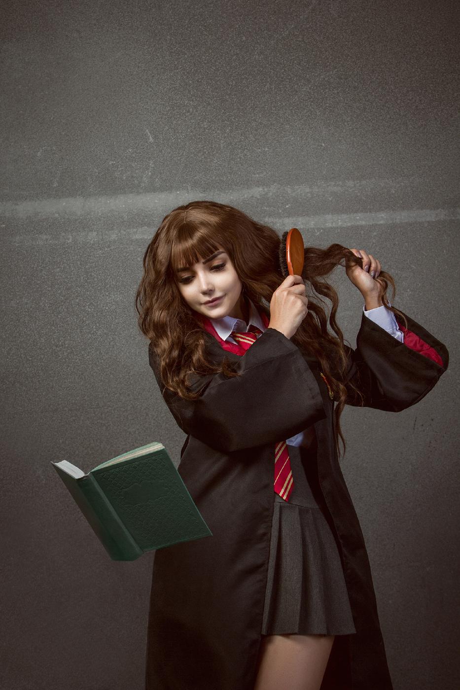 Kalinka Fox Sexiest Hermione Harry Potter Cosplay Leaked 31