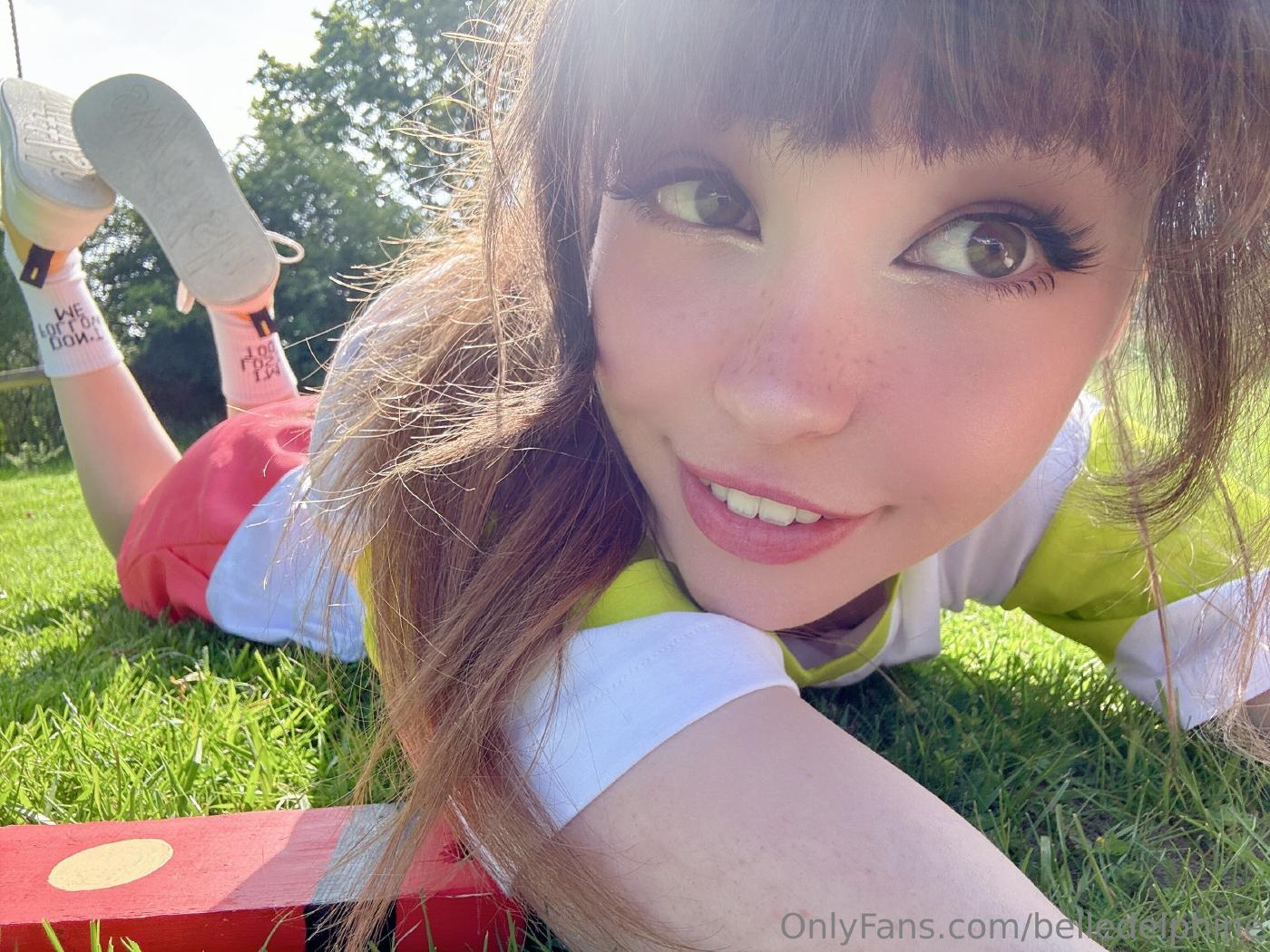 Belle Delphine Chihiro Cosplay Outdoor Onlyfans Set Leaked