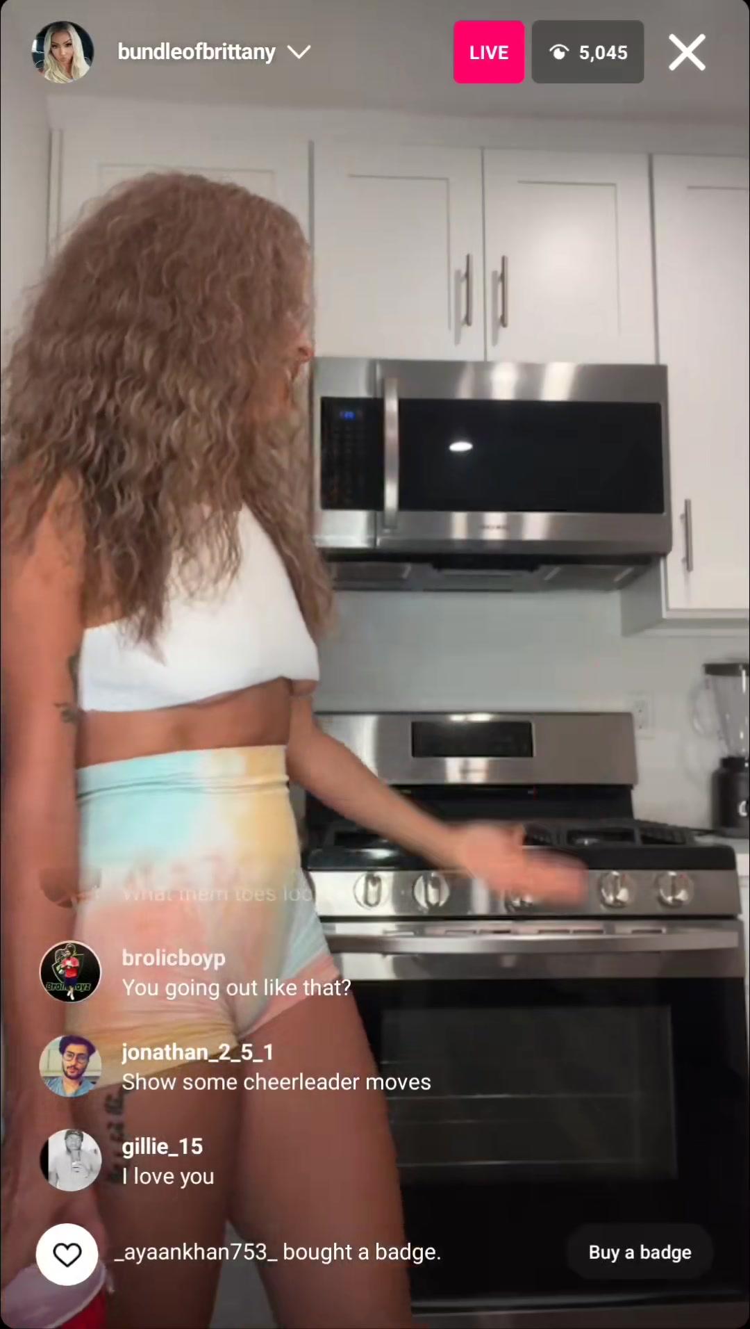 Brittany Renner Crop Top Nip Slip Livestream Video Leaked | Thotslife.com