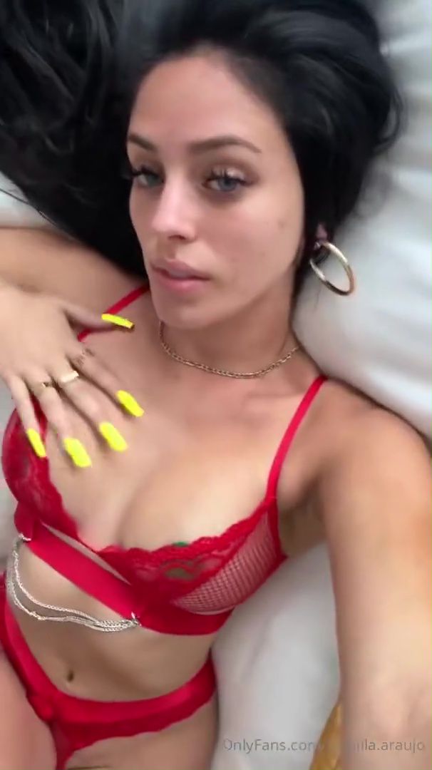Camilla Araujo POV Selfie Lingerie OnlyFans Video Leaked