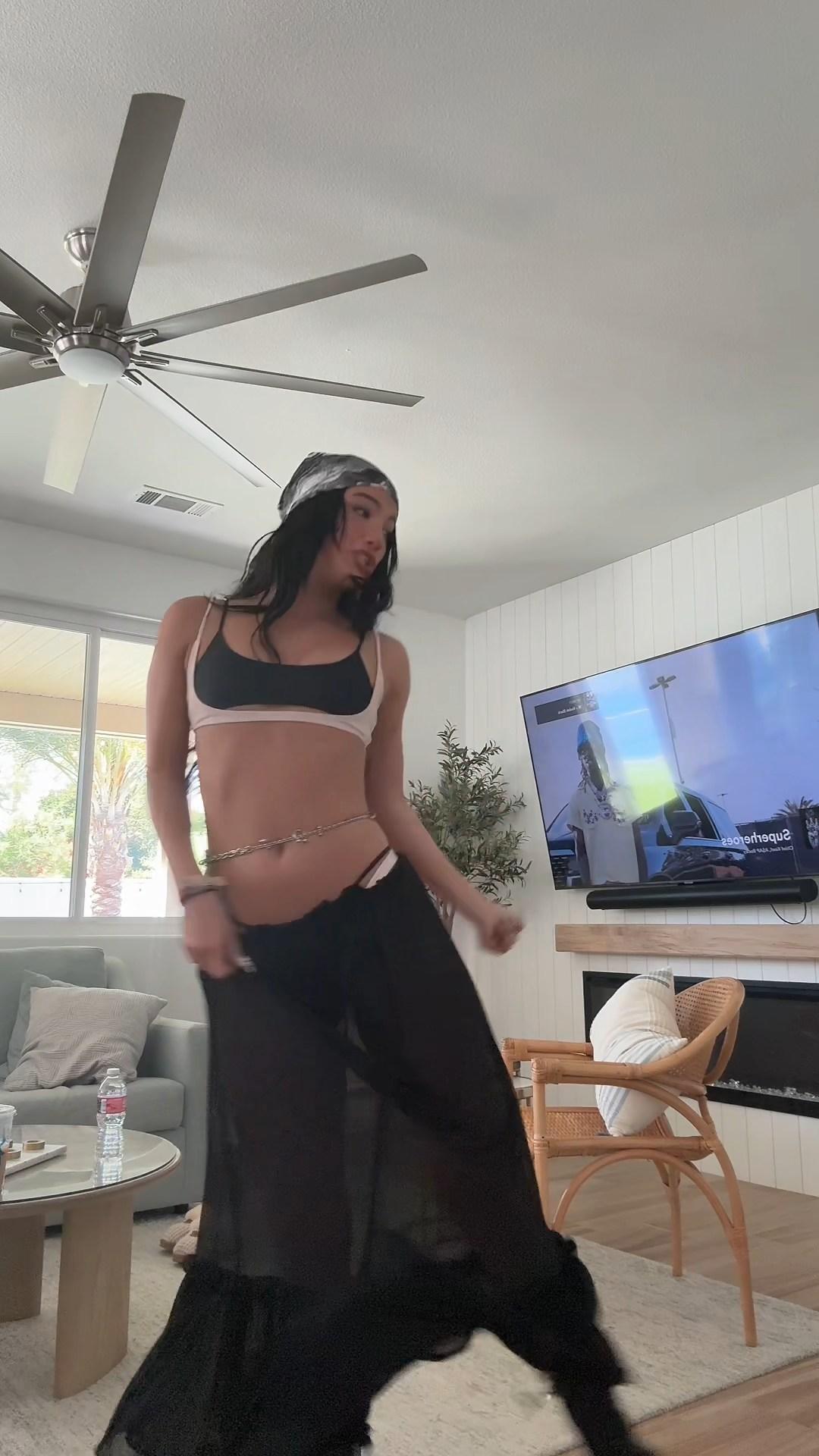 Charli D’Amelio Coachella Fit 2024 TikTok Video Leaked