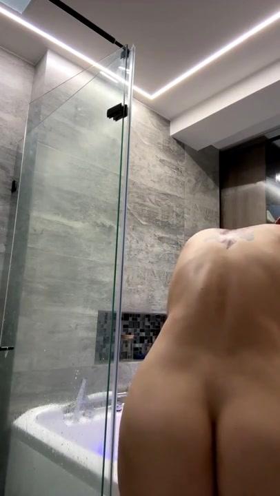 Vita Celestine Nude Shower Ass Fingering OnlyFans Video